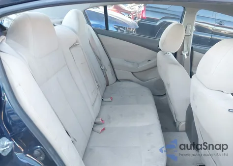 2011 Nissan Altima 2.5 S z USA, uszkodzony, nr VIN 1N4AL2AP5BN496234